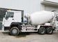 El camión blanco del mezclador concreto 10CBM, RHD 10 rueda el camión de la bomba del mezclador concreto