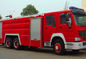 Vehículos de rescate rojos y blancos del fuego del coche de bomberos SINOTRUK HOWO 6x4 12m3 del rescate del bombero