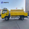 Los camiones comerciales de poca potencia de HOWO 4x2 116hp 5cbm aprovisionan de combustible el camión de petrolero