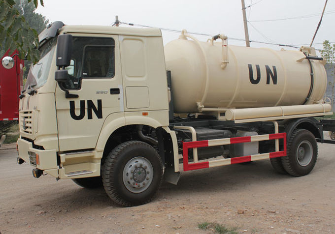 Camión 8-12CBM LHD 4X2, camiones inútiles líquidos de la succión de las aguas residuales de la empresa del saneamiento