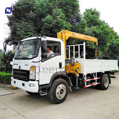 Camiones comerciales de poca potencia especiales del chino camión con 3 toneladas de Van Cargo Crane