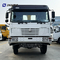 SINOTRUK HOWO camión de carga diésel 4x4 6 ruedas chasis con grúa precio bajo